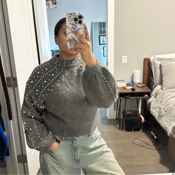 Zara Cropped Pearl Sweater - Picture 5 of 5